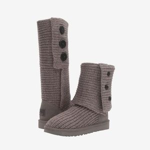 UGGs - Classic Cardy / Grey II / Chargoal Grey Size 9
